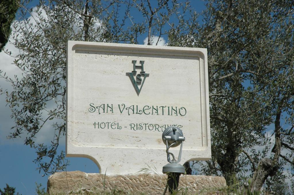 Piccolo Hotel San Valentino Cristena Exterior photo