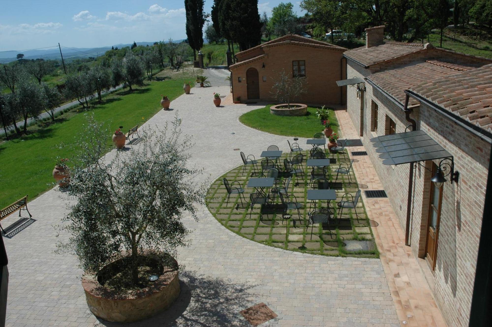 Piccolo Hotel San Valentino Cristena Exterior photo